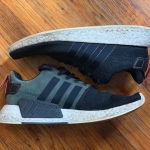 adidas Originals NMD_R2 Black/White Mens Shoes CG3